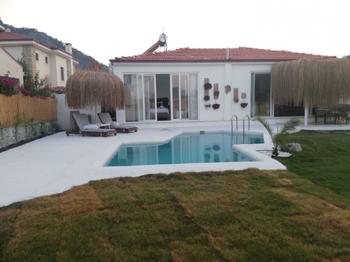  gece  -  Kasım
  | Dalyan'da Romantik Balayı ve Aile Tatili İçin Bahçeli Villa - 2 Kişilik Kapasite